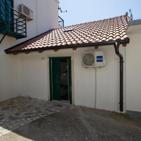 Vila Stonehouse Katarina Igrane Exteriér fotografie